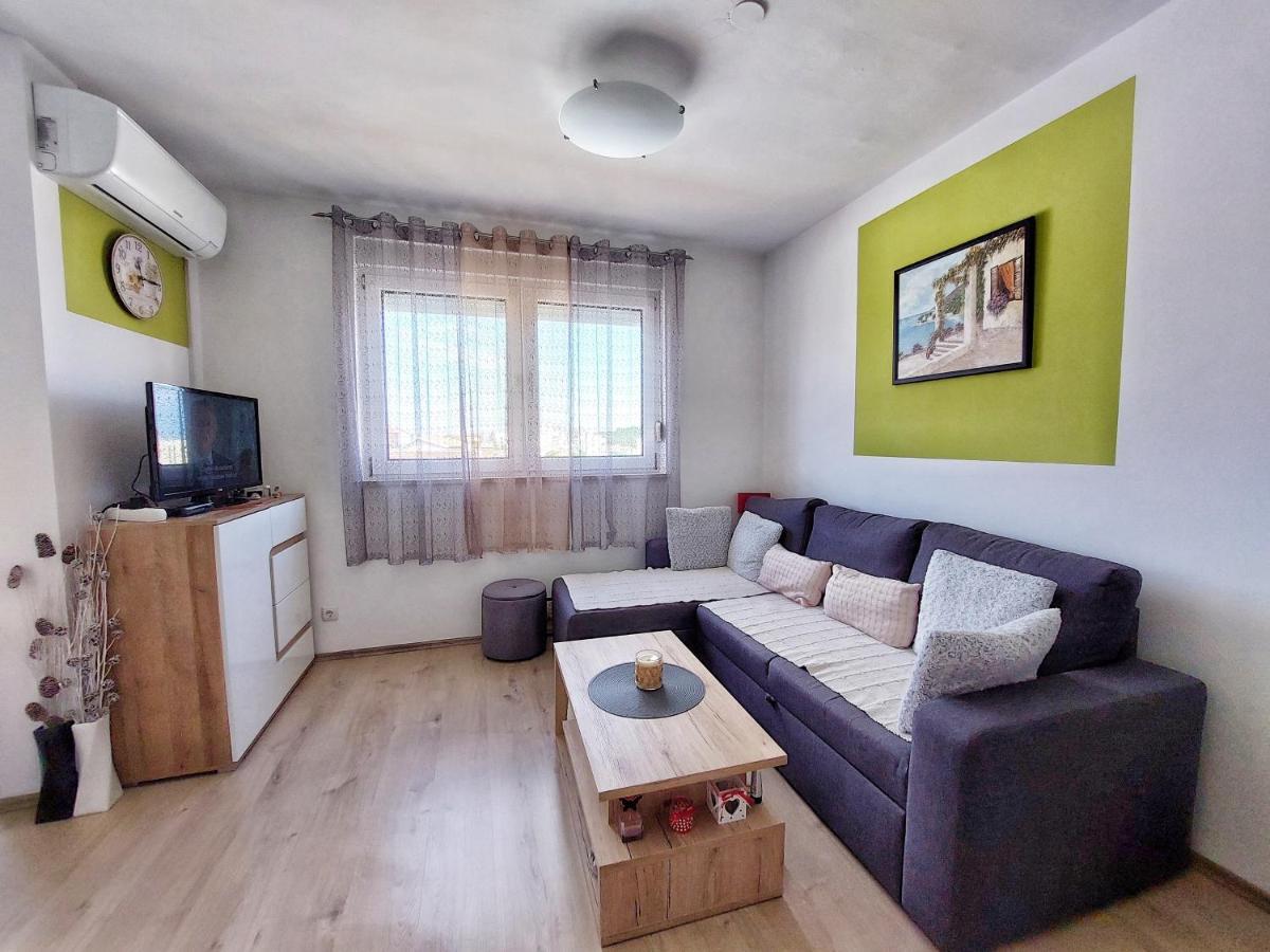 Dubravka Apartamento PUY Exterior foto